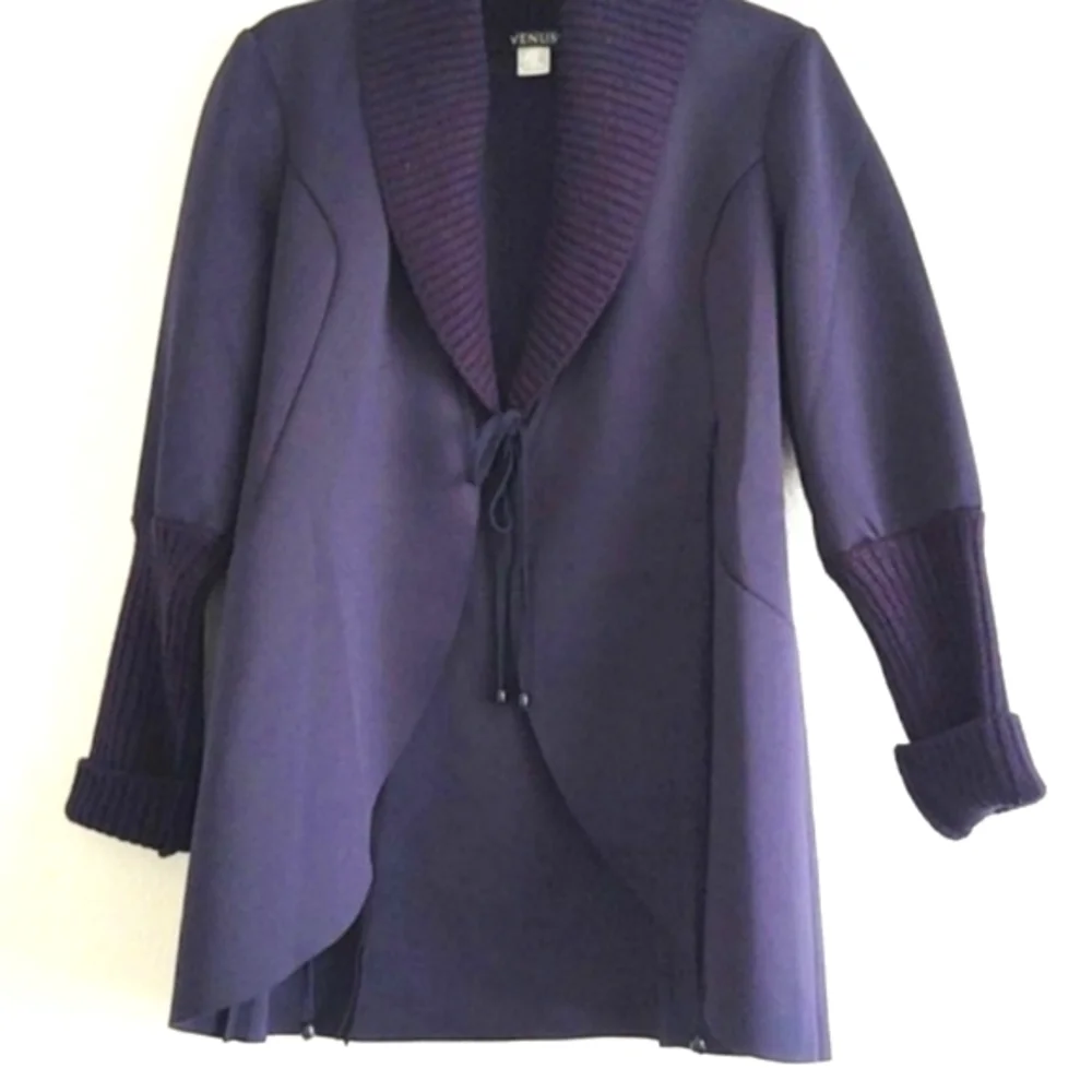VENUS cardigan sweater